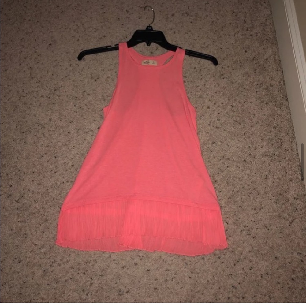 Hollister tank